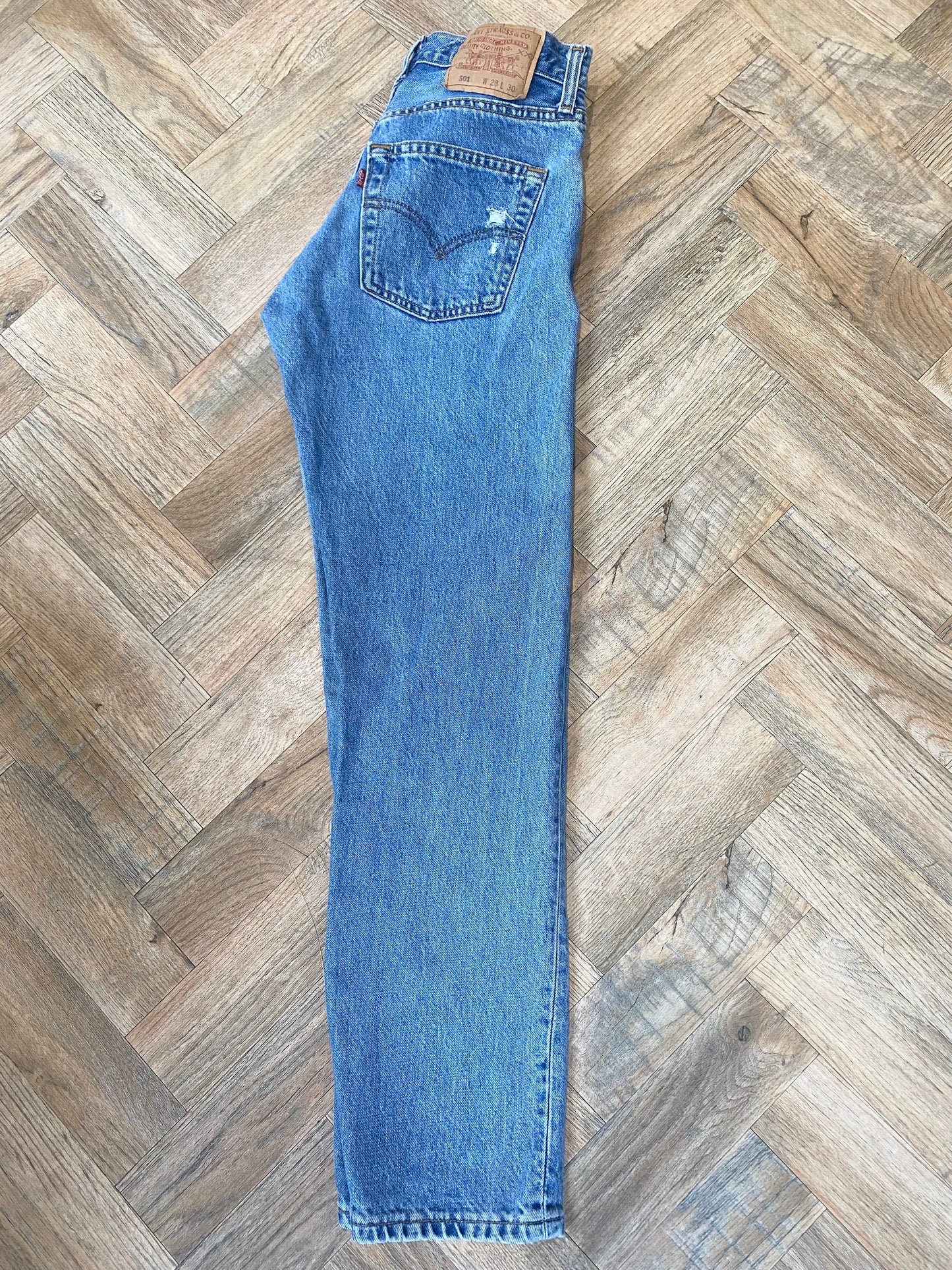 Vintage Blue 501 26/29